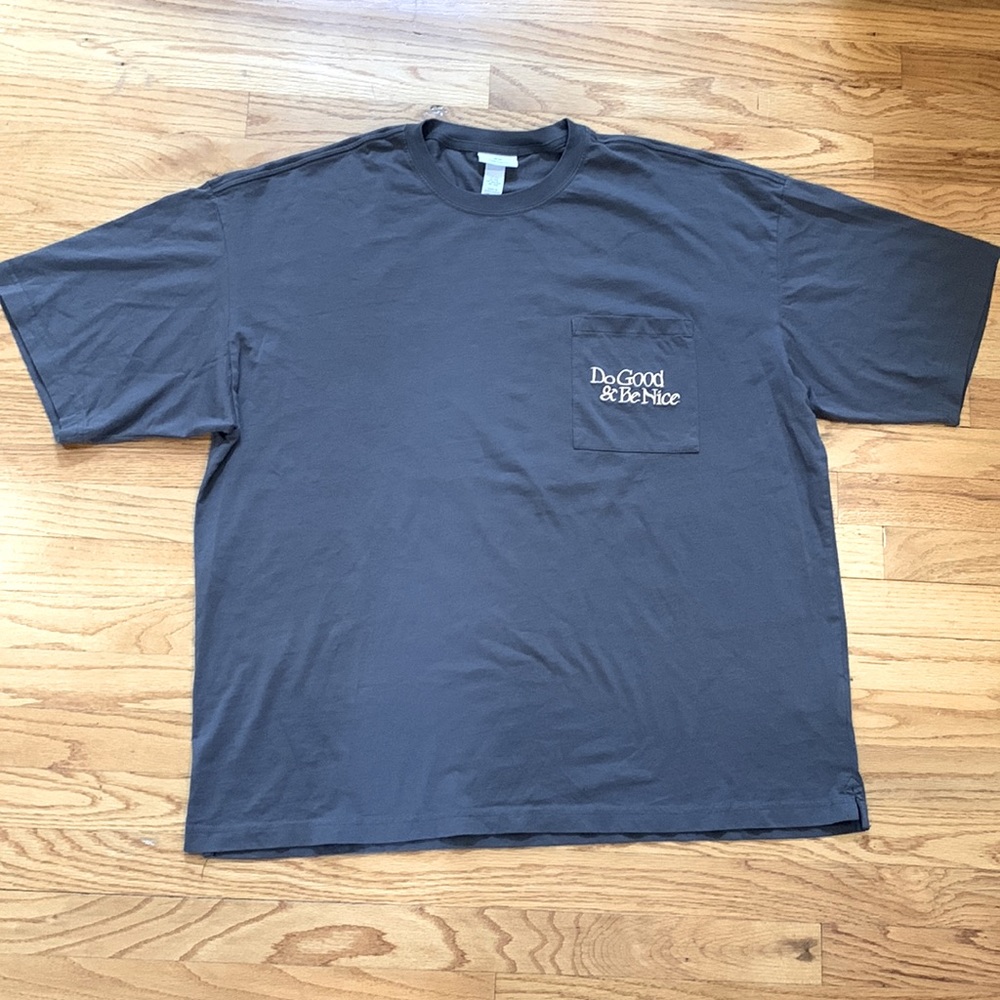 H&M Oversized Fit XXL Slate grey T-shirt “Do Good & Be Nice” 100 % cotton